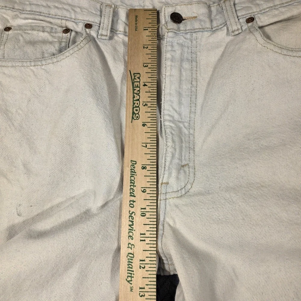 Levis perfectly broken